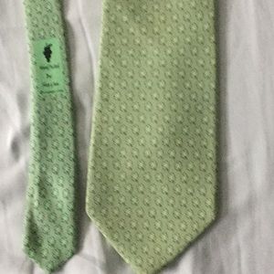 Tie